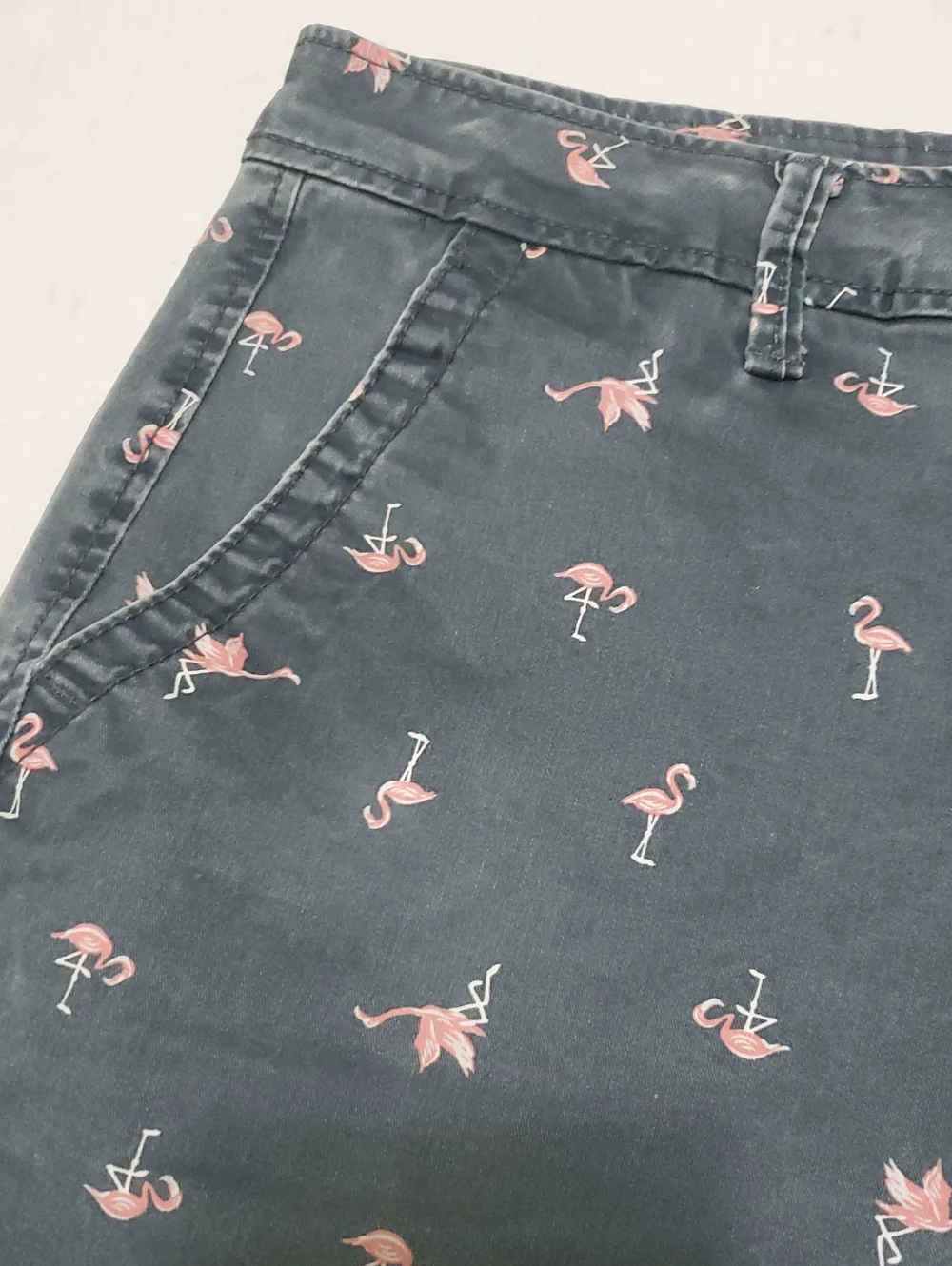 NWOT Aeropostale Gray Flamingo Summer Boardwalk Denim Shorts 34